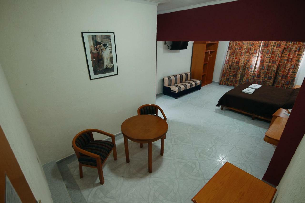 Hotel El Conquistador Monarca. Zitácuaro Dış mekan fotoğraf